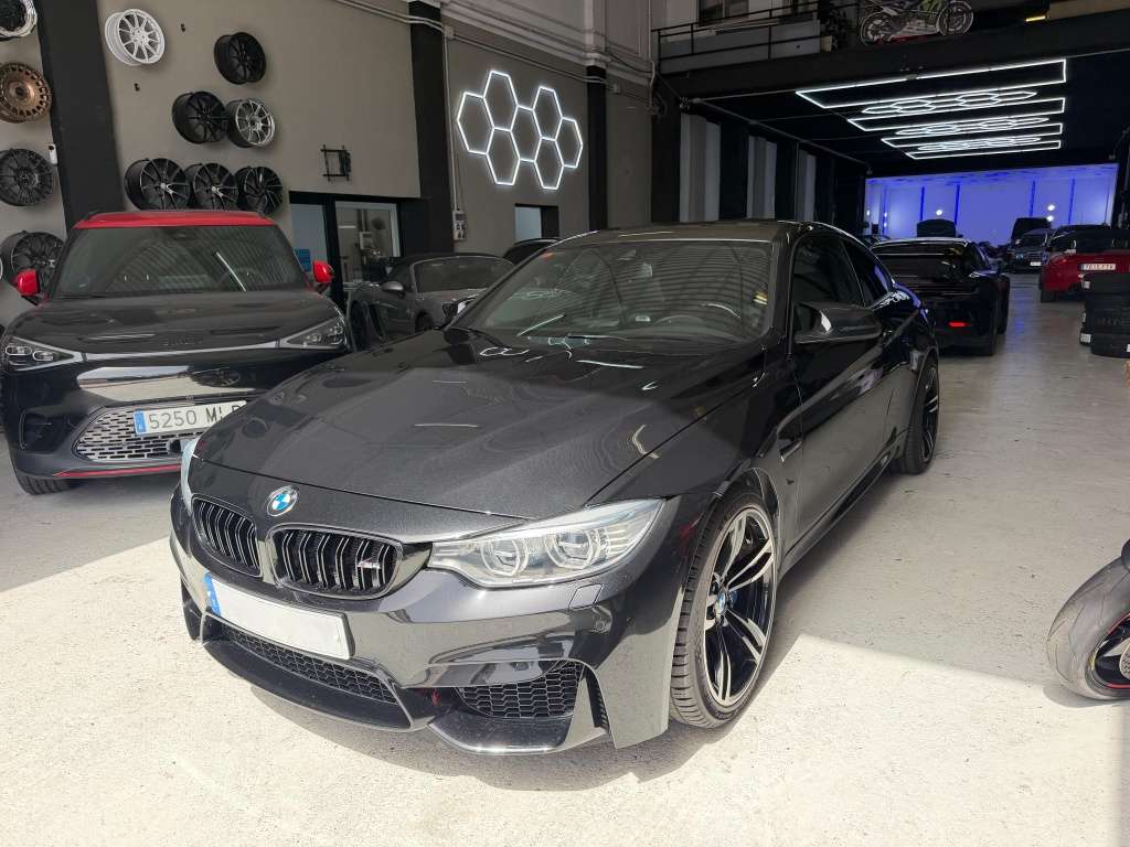 BMW M4