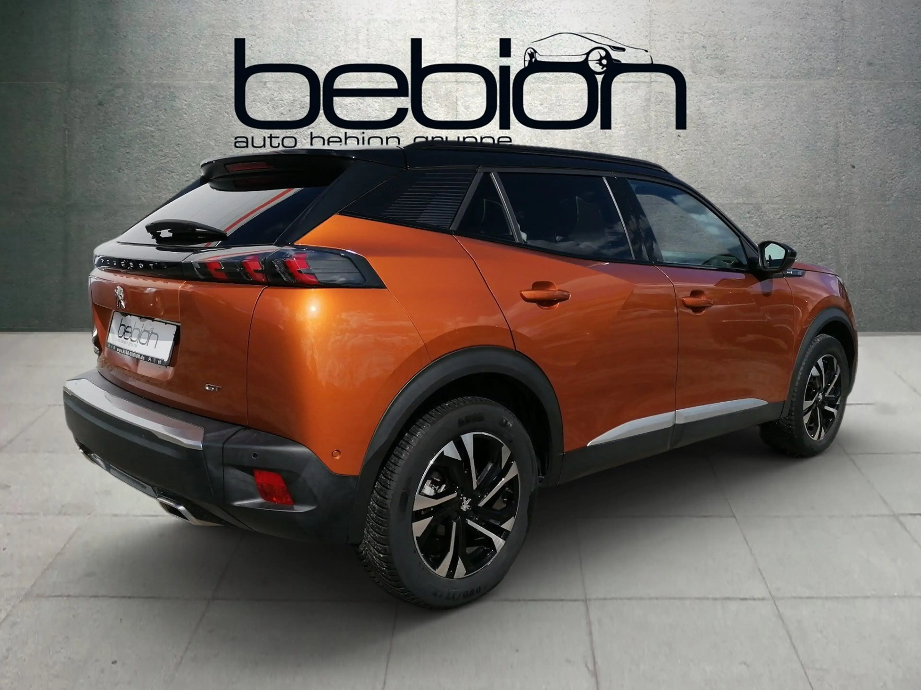 Peugeot 2008 1.2 PureTech 130 GT LED Navi PDC Schiebed. — photo 14