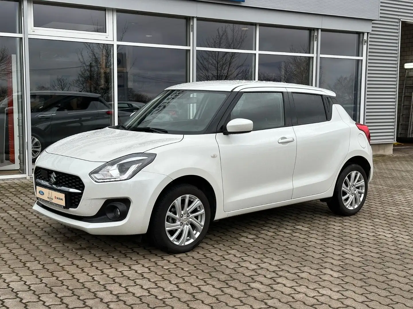 Suzuki Swift *Comfort*4x4*Allgrip*Kamera*BLIS* Blanco - 2