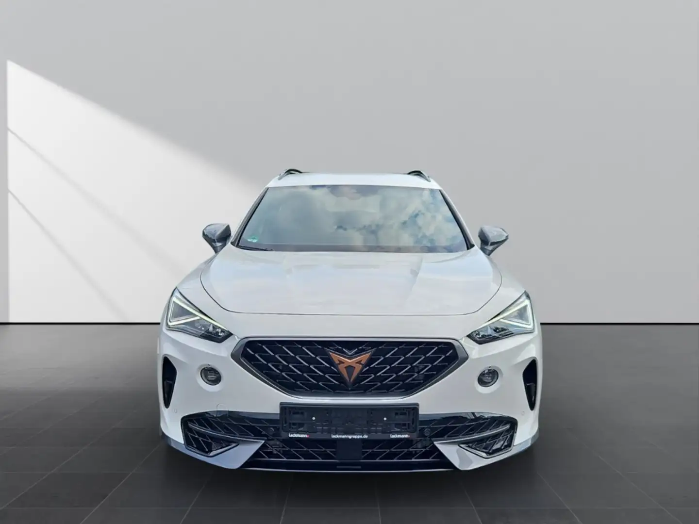 CUPRA Formentor 2.0 VZ 4Drive *Navi*Voll-LED*Full-Link* Weiß - 2
