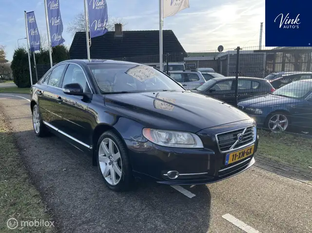 Volvo S80