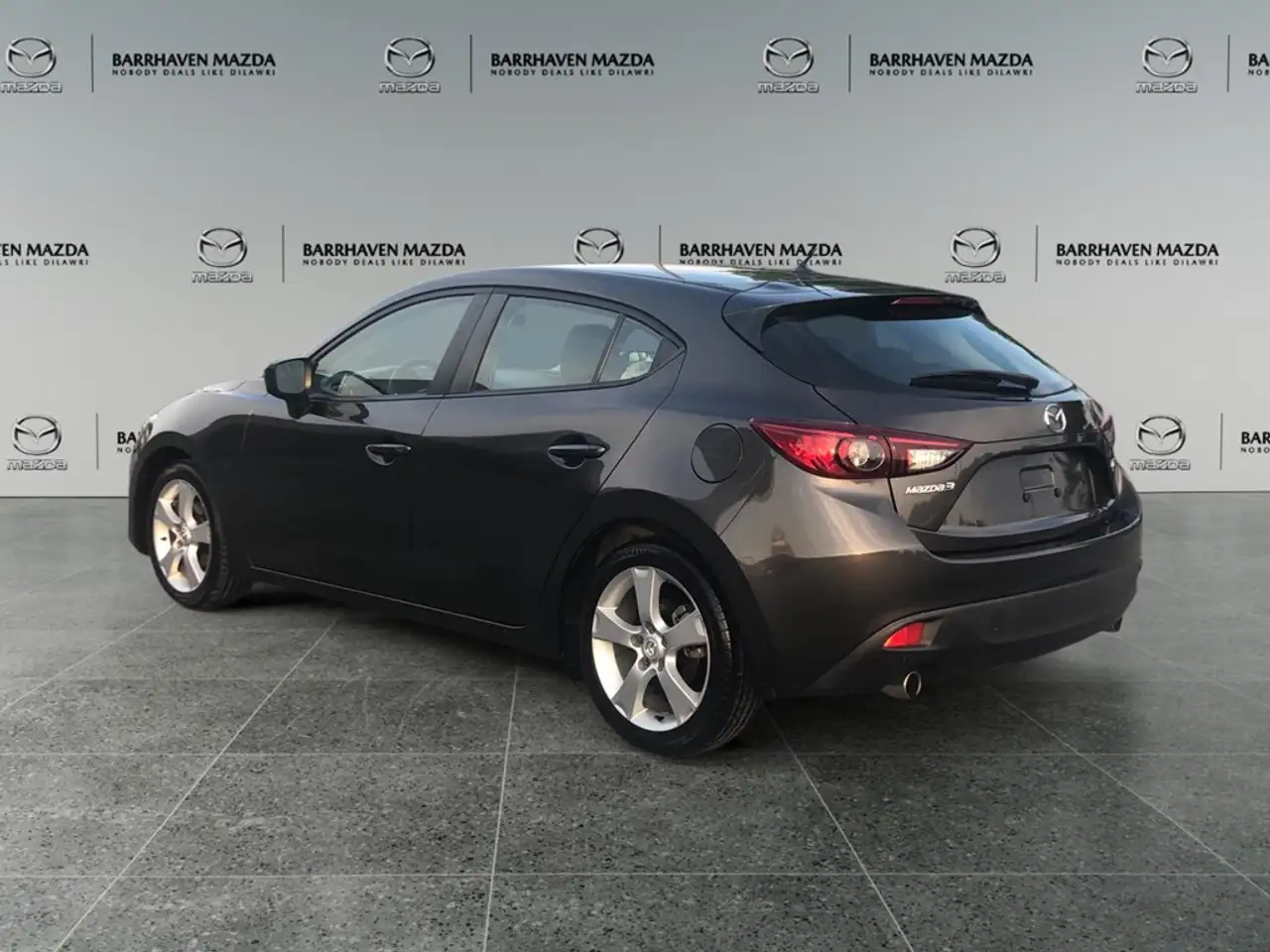 Mazda 3 снимка Mazda 3