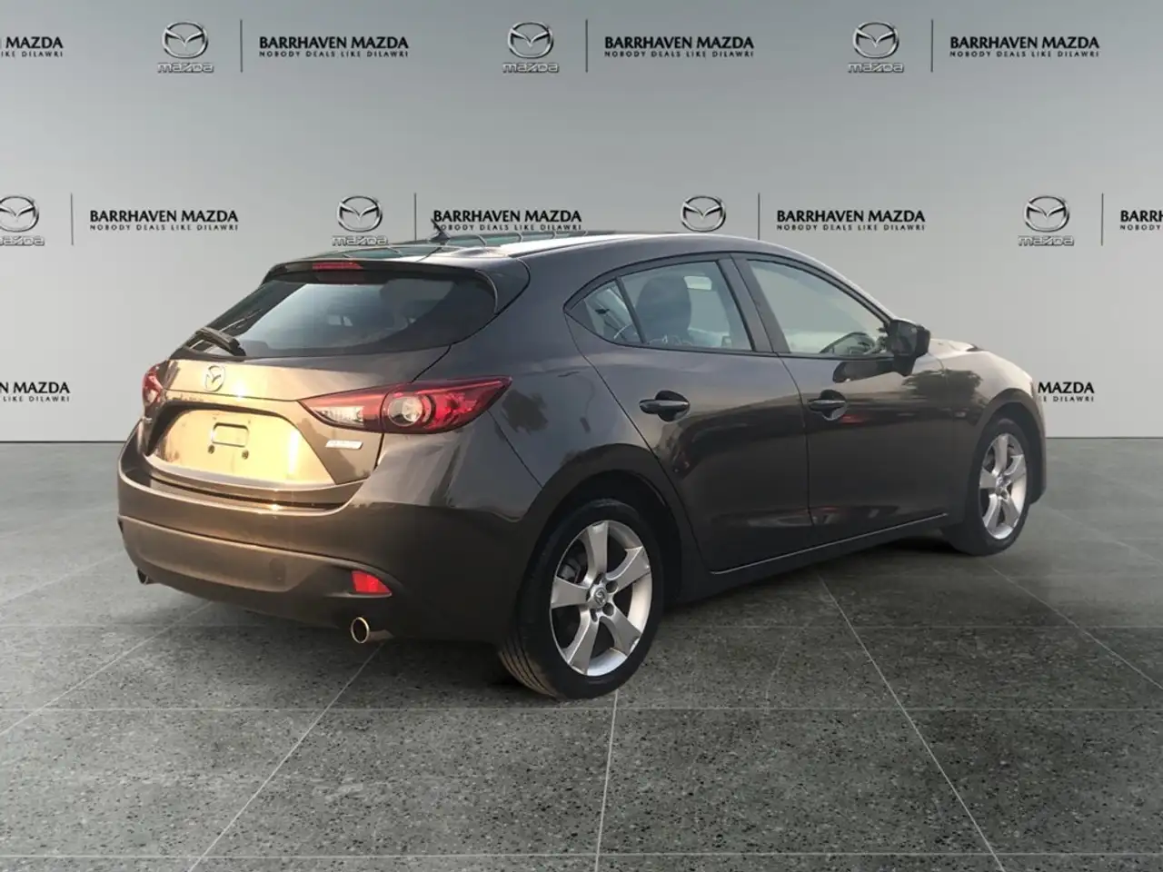 Mazda 3 снимка Mazda 3