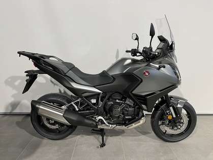 Honda NT 1100 DCT