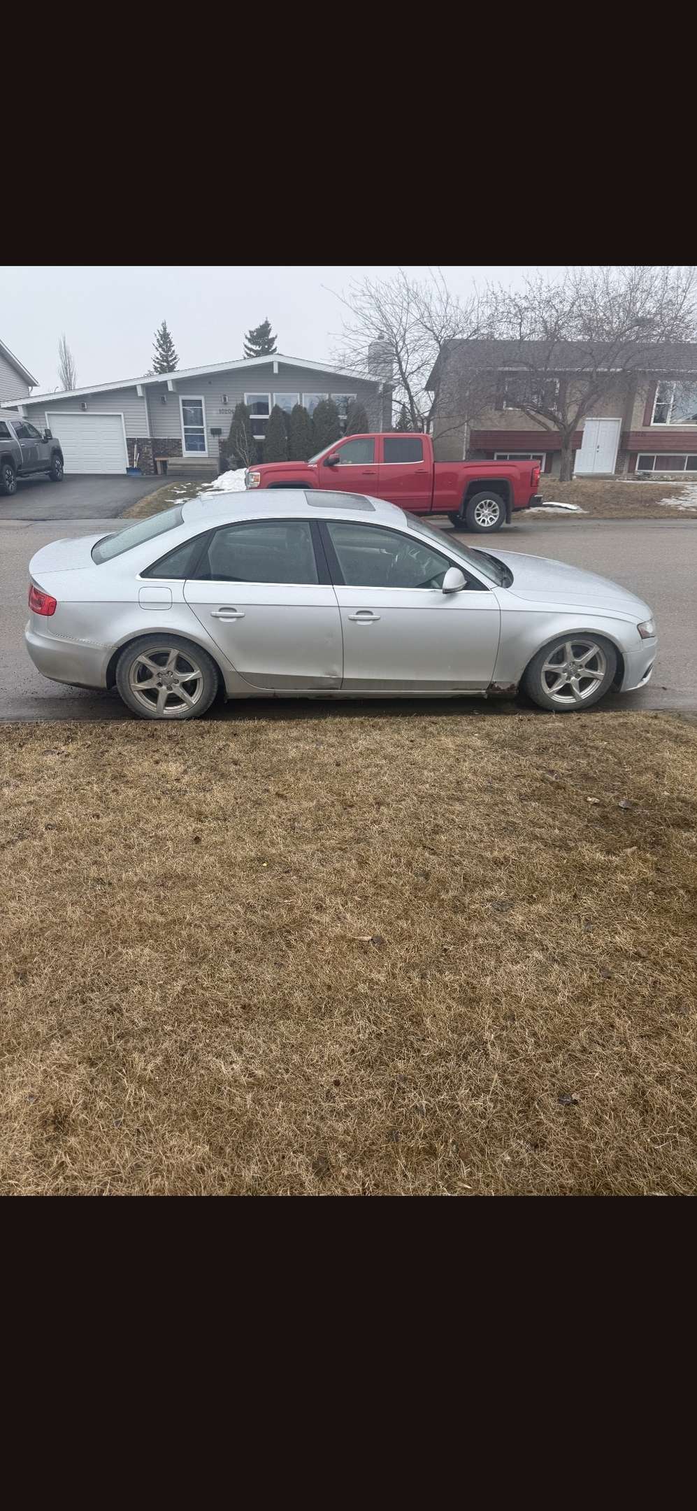 2009 Audi A4 alt 2