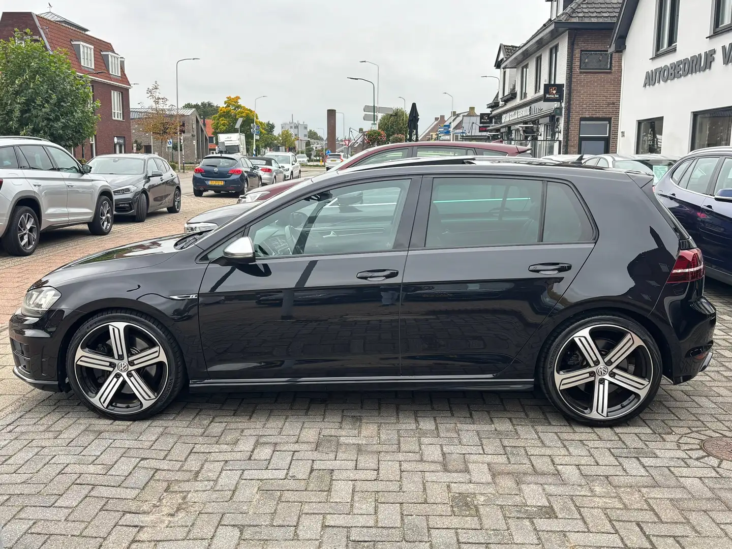 Volkswagen Golf 2.0 TSI R 4Motion, NAP, Schuif/kanteldak, Lederen Nero - 2
