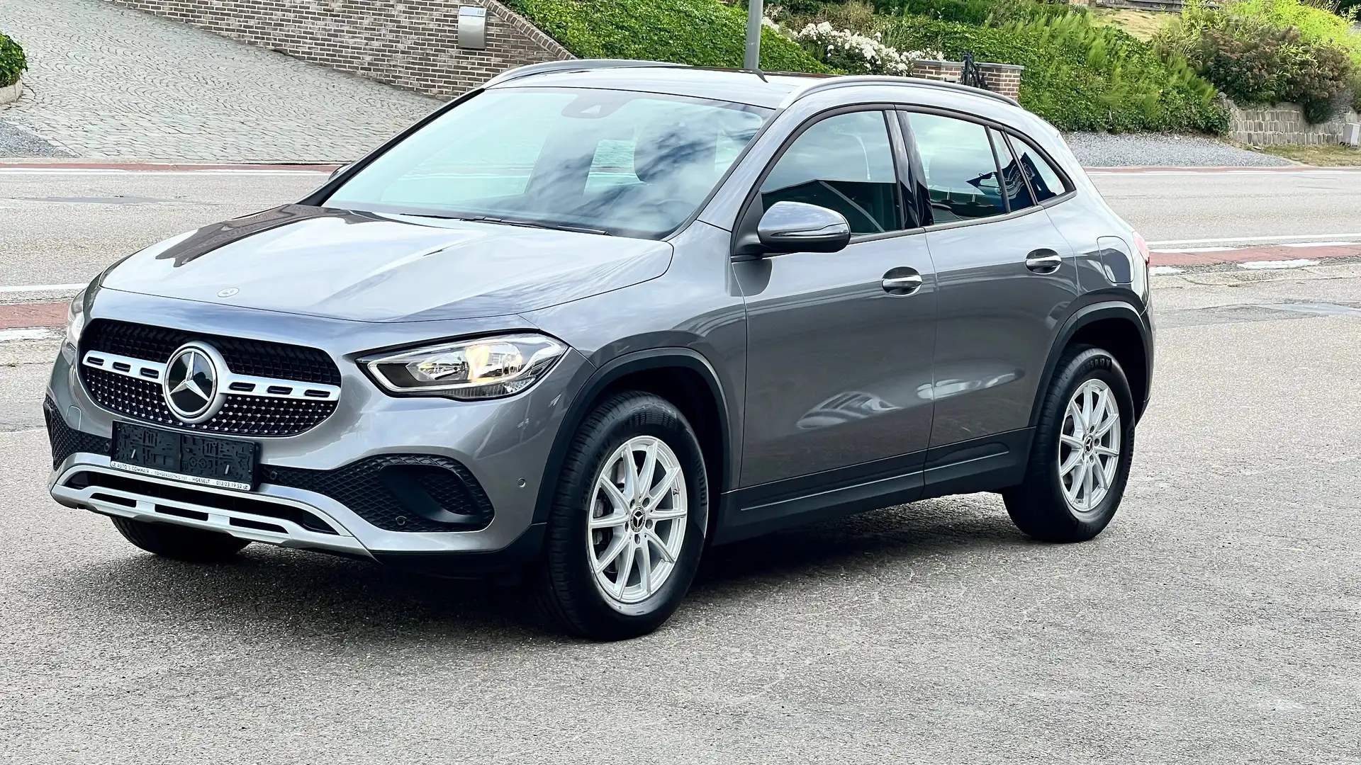 Mercedes-Benz GLA 200 GLA 200 7G-DCT AUTOMAAT TOP 22000KM NW STAAT Gris - 1