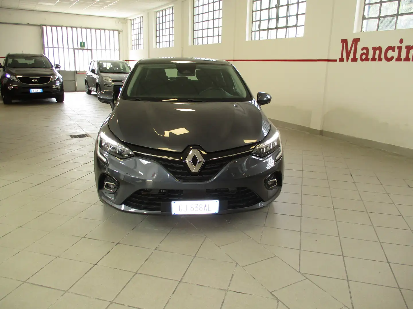 Renault Clio 1.0 TCE BUSINESS (91CV) OK NEOPATENTI-UNIPROPRIETA Grigio - 2