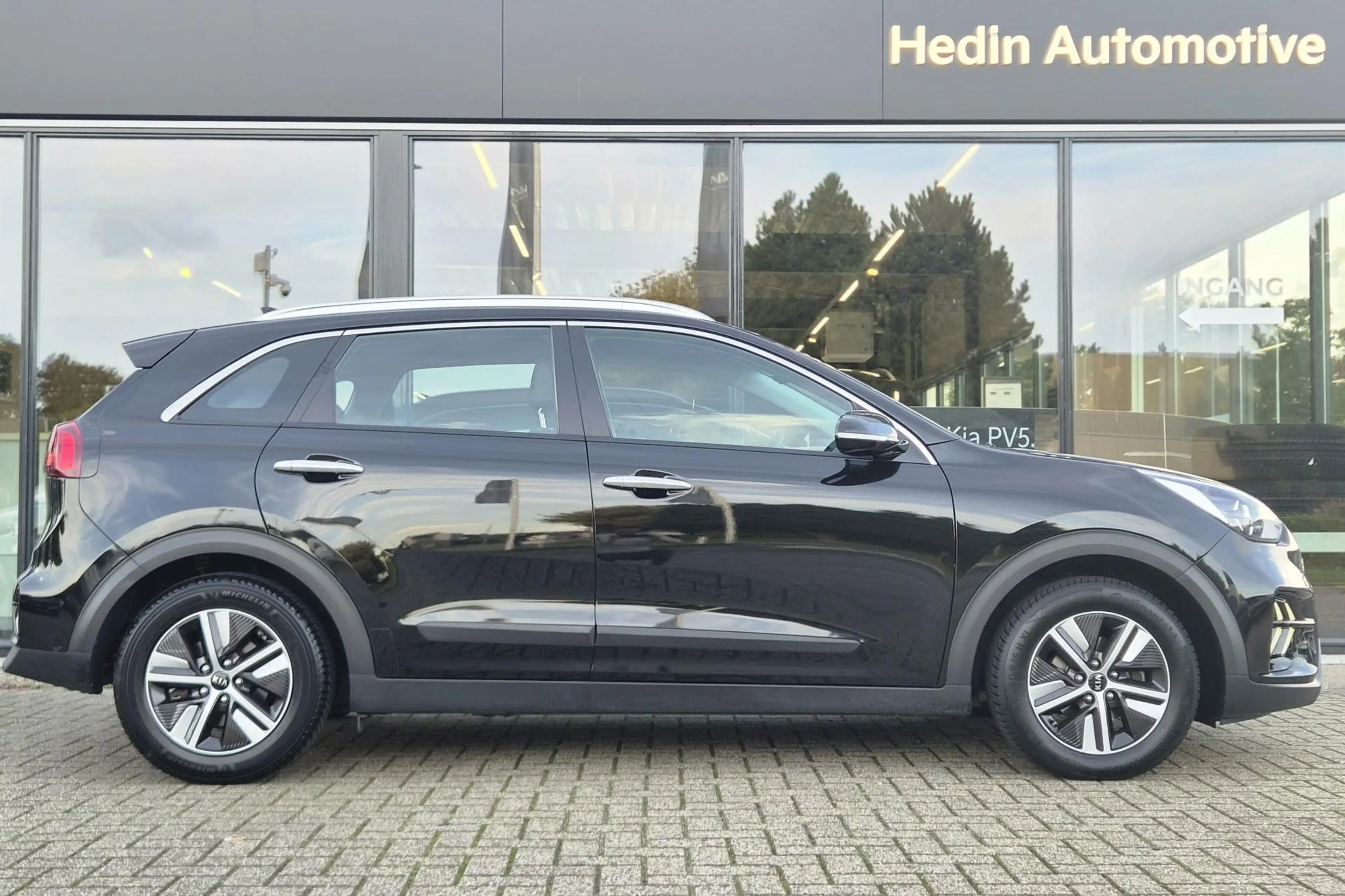 Kia Niro 1.6 GDi Hybrid DynamicLine — photo 11