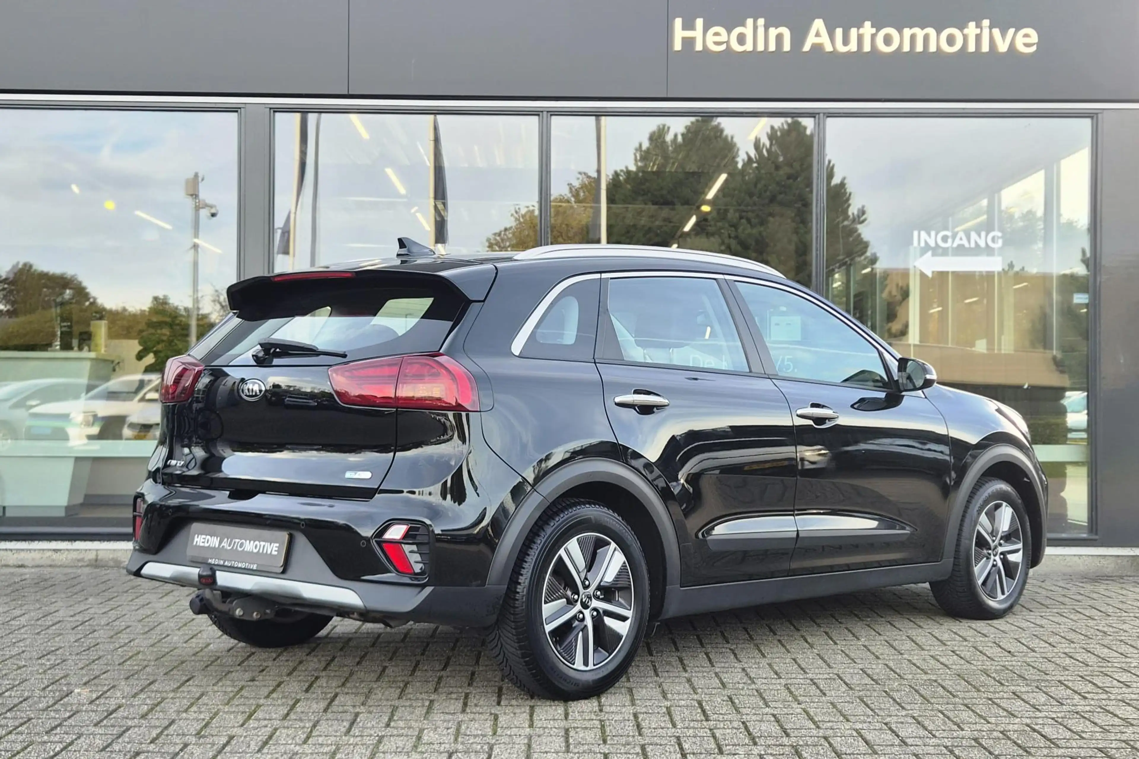 Kia Niro 1.6 GDi Hybrid DynamicLine — photo 2