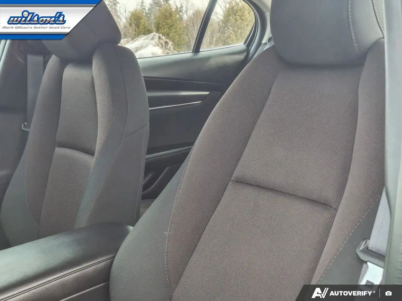 Mazda 3 снимка Mazda 3
