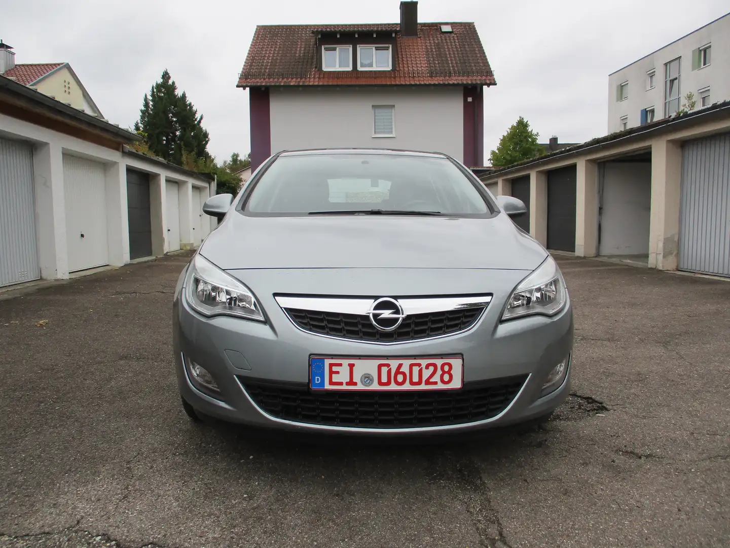 Opel Astra 1.Hand TÜV NEU Automatik Grau - 2