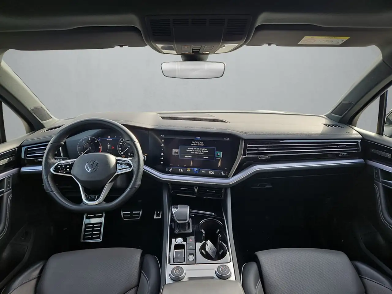 Volkswagen Touareg 3.0 TDI 4Motion DSG R-Line *Matrix*AHK* 8