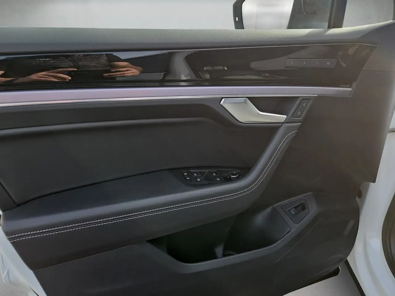 Volkswagen Touareg 3.0 TDI 4Motion DSG R-Line *Matrix*AHK* 6