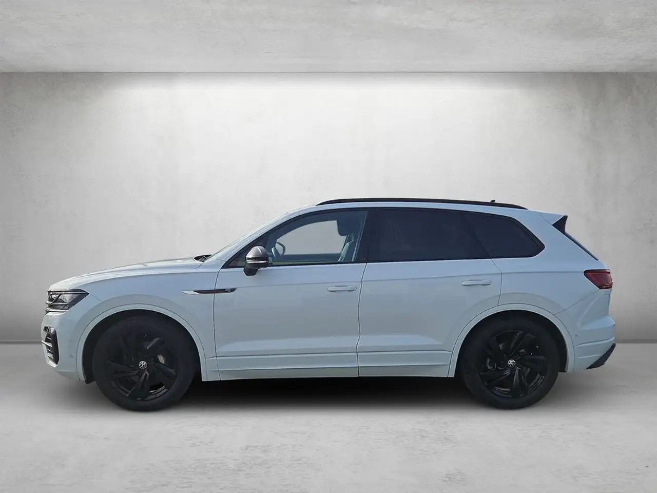 Volkswagen Touareg 3.0 TDI 4Motion DSG R-Line *Matrix*AHK* 2