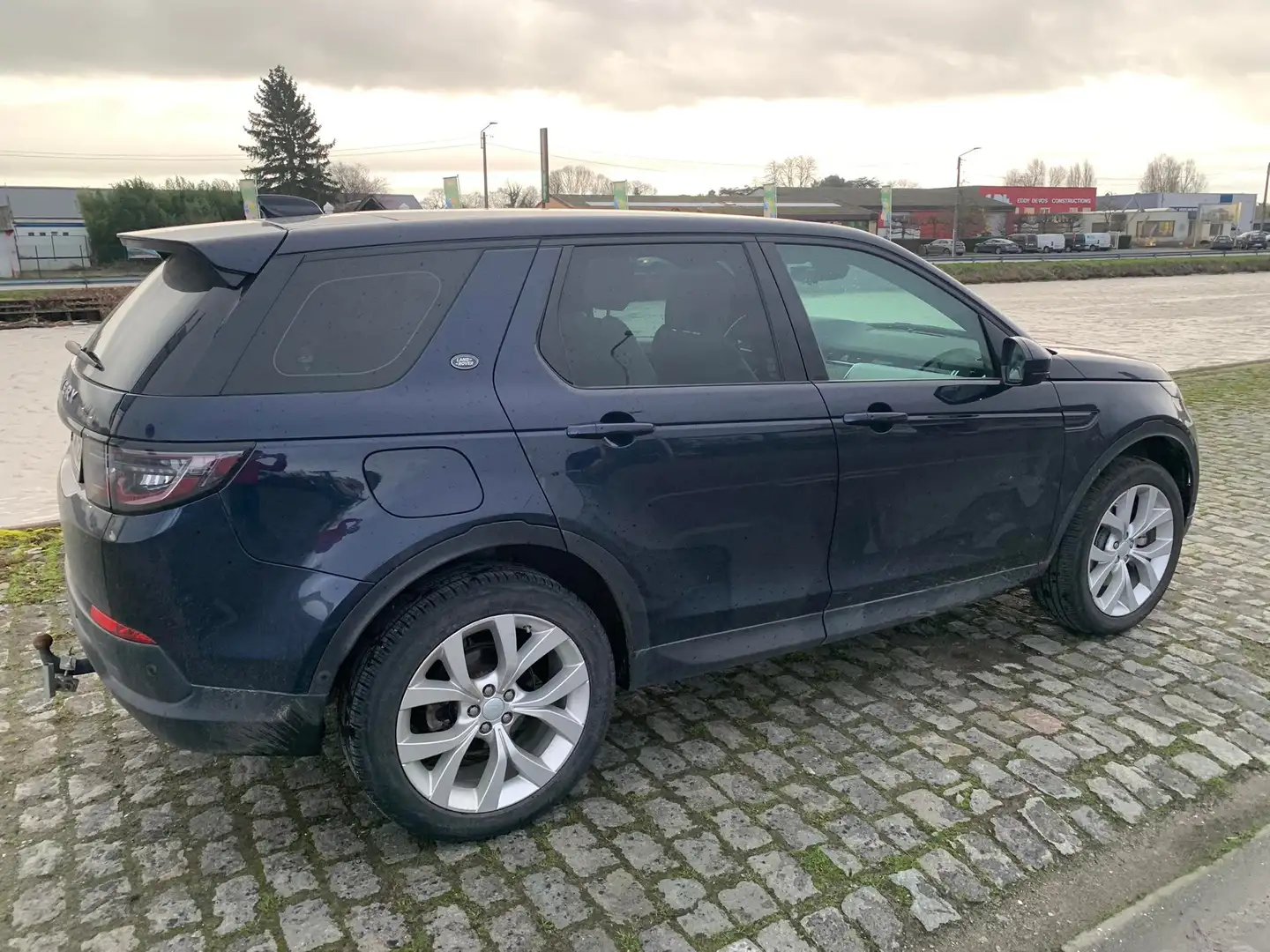 Land Rover Discovery Sport 2.0 Turbo MHEV 4WD P200 HSE Bleu - 2
