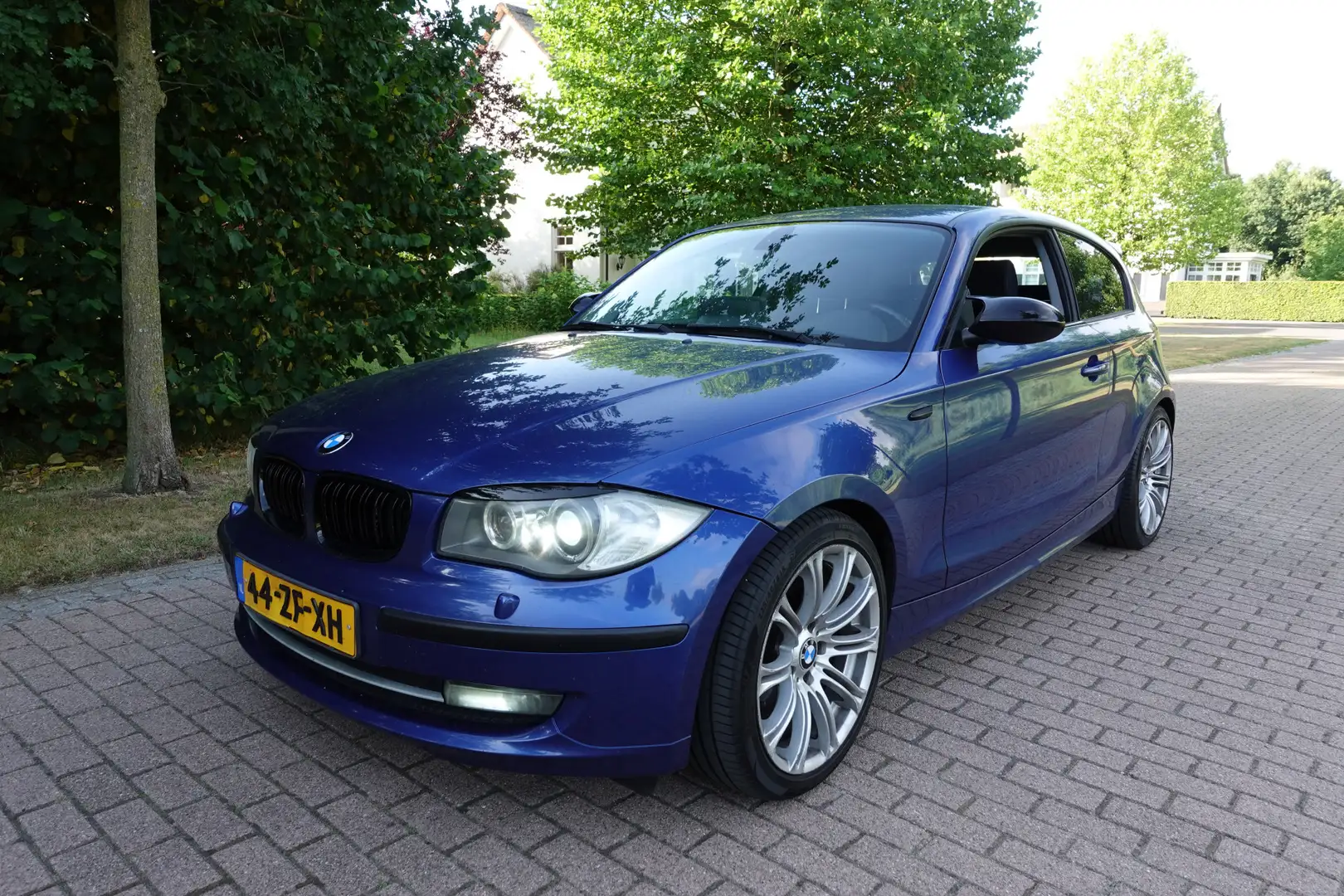 BMW 118 1-serie 118d Business Line | NAP | CarPlay | Cruis Blauw - 2