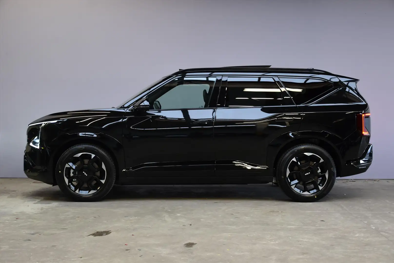 Kia EV5 81,4 kWh 217pk 2WD GT-Line Business Edition NIEUW Schwarz - 2