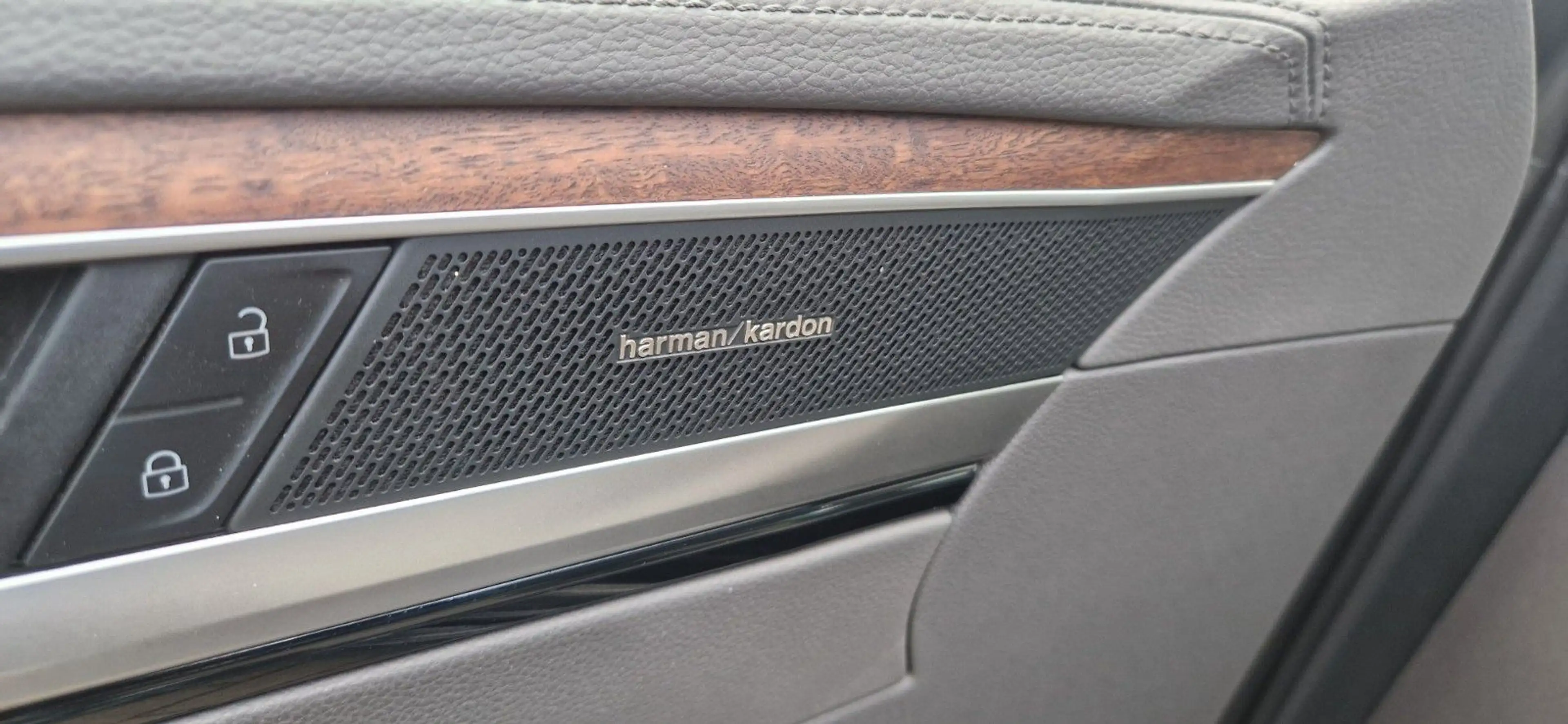Volkswagen Arteon Shooting Brake Elegance 4Motion AHK Vollleder — photo 15