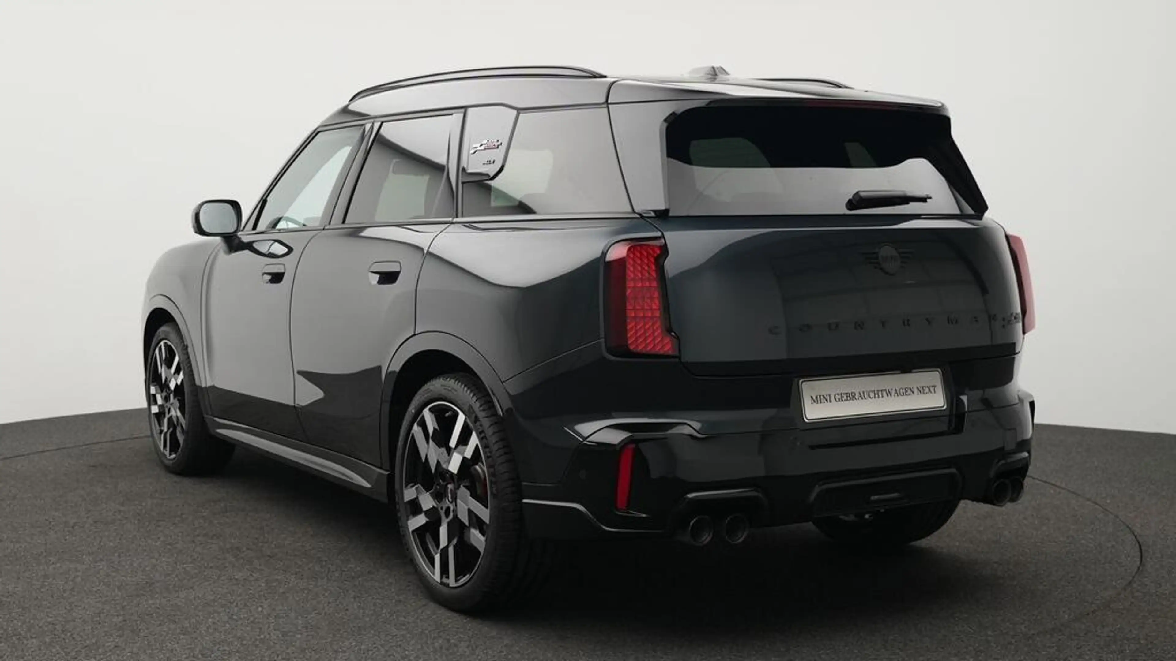 MINI JCW Countryman All4 John Cooper Works Trim — photo 7