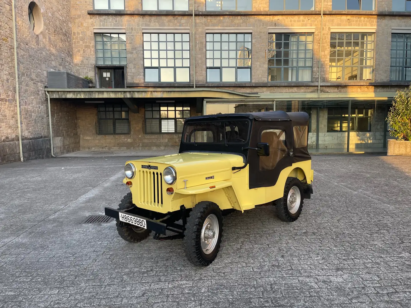 Jeep Willys Jeep Willlys CJ3B bravo viasa Ebro Amarillo - 2
