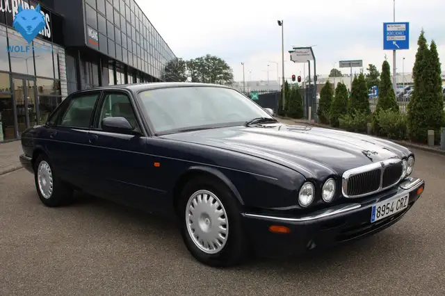 Jaguar XJ 3.2 V8 Executive