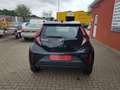 Toyota Aygo Play Schwarz - thumbnail 2