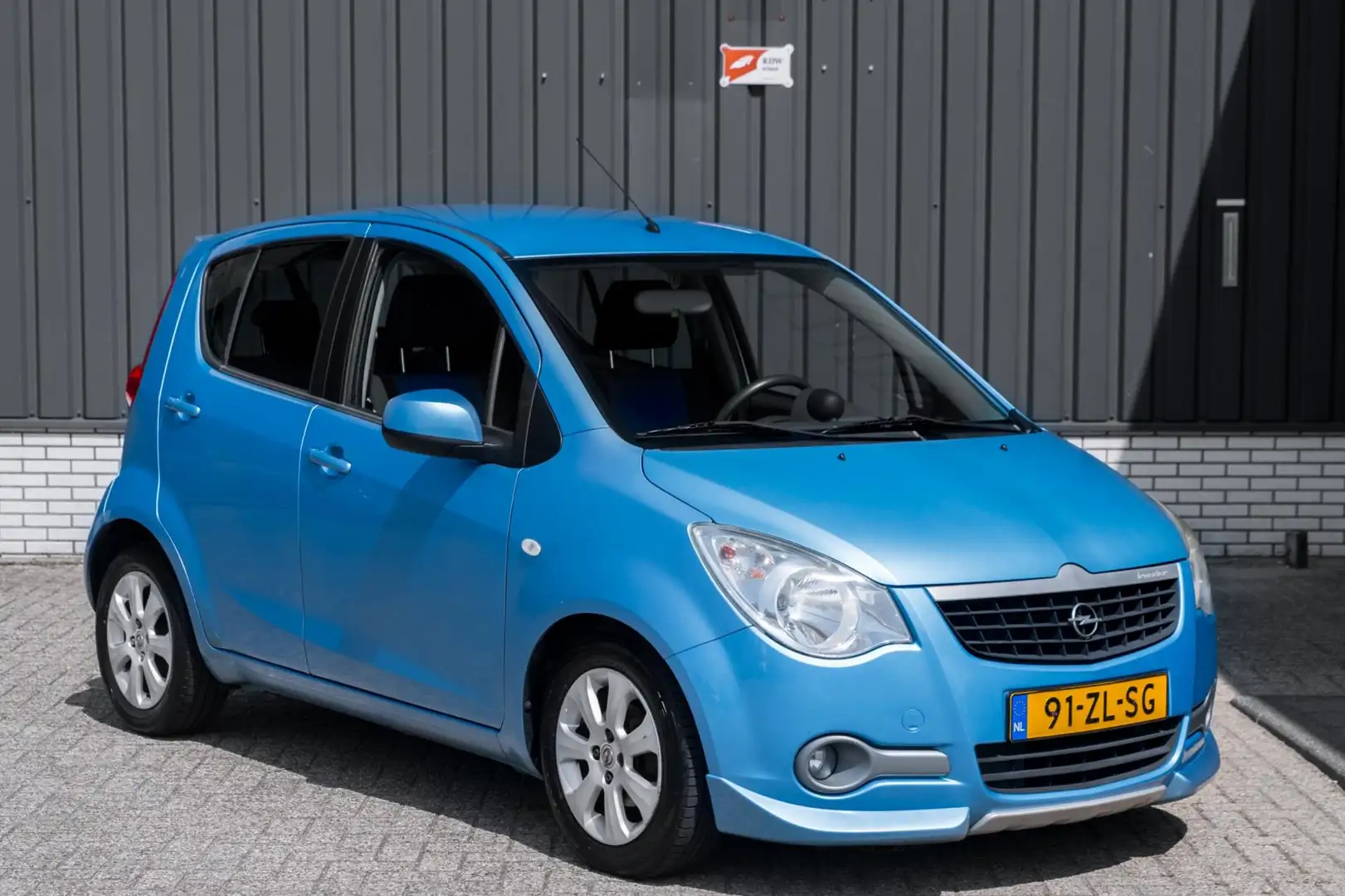 Opel Agila 1.2 Enjoy*Airco* Blauw - 2