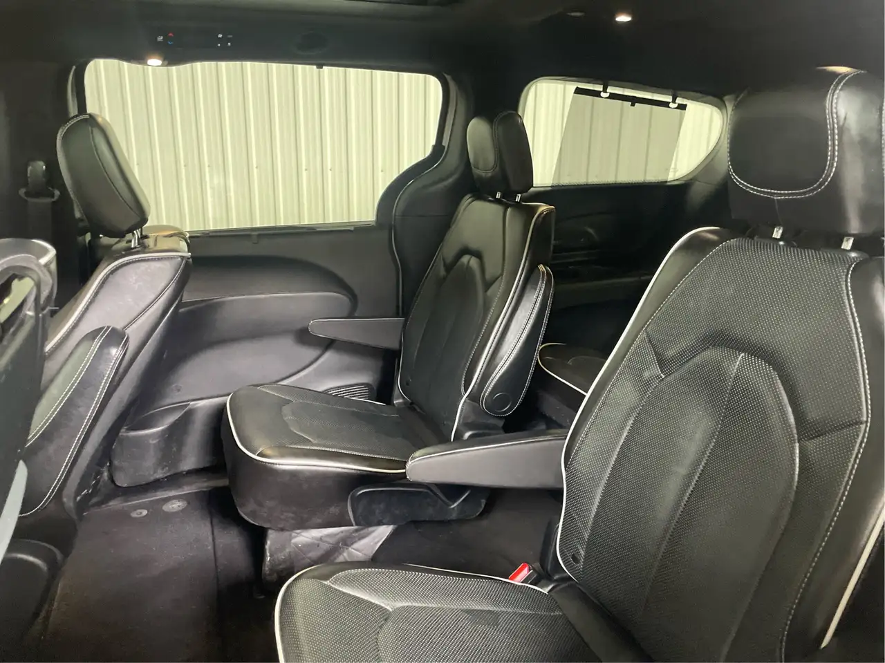 Chrysler Pacifica снимка Chrysler Pacifica