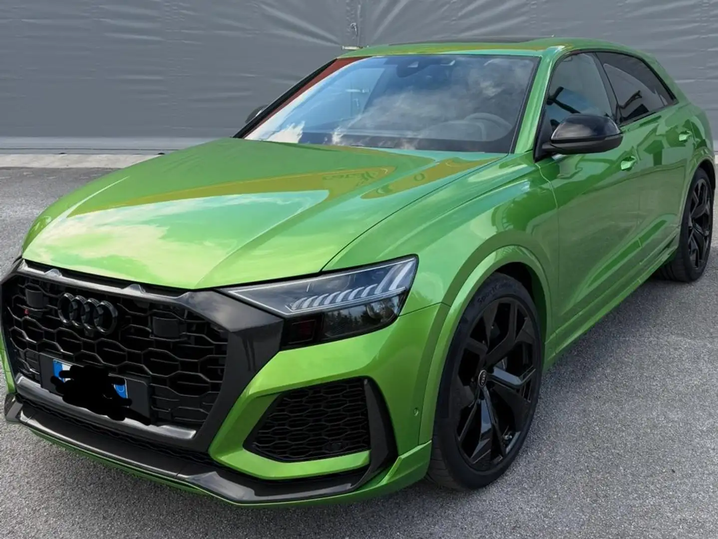 Audi RS Q8 Verde - 1