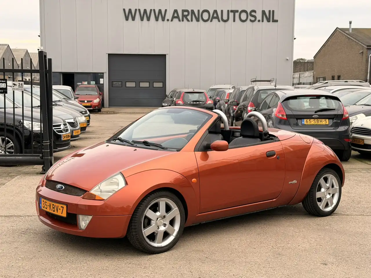Ford Streetka 1.6 Futura, NIEUW DAK, APK TOT 13-10-27, 109.591 K — photo 1 of 15