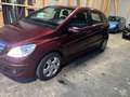 Mercedes-Benz B 200 B 200 CDI (245.208) Rot - thumbnail 3