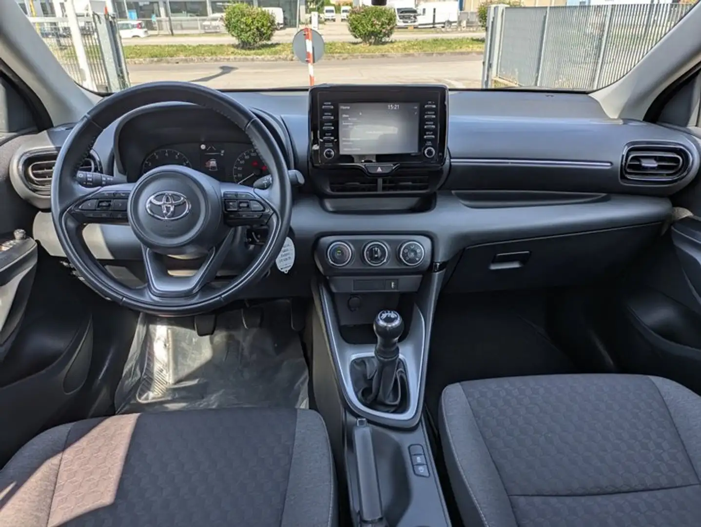Toyota Yaris Yaris 1.0 Blanc - 2