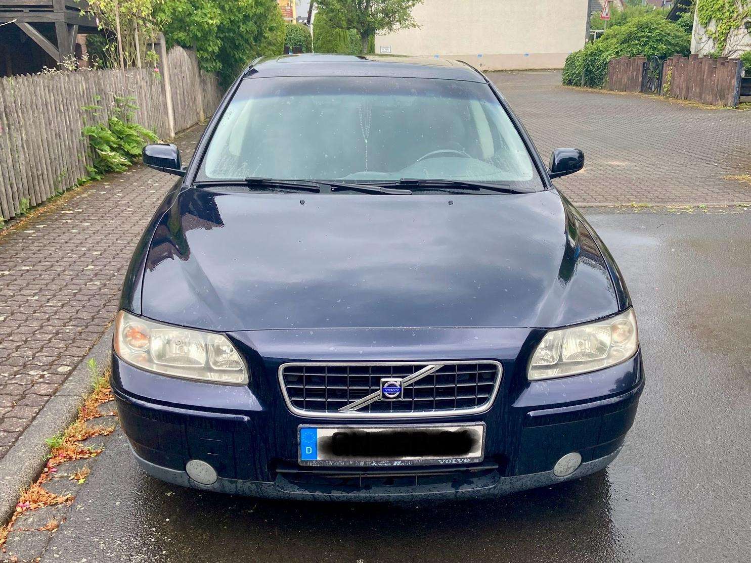 Second hand Volvo S60 2.4