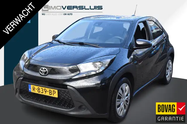 Toyota Aygo X 1.0 VVT-i MT Play 1e Eigenaar | Carplay Navigatie