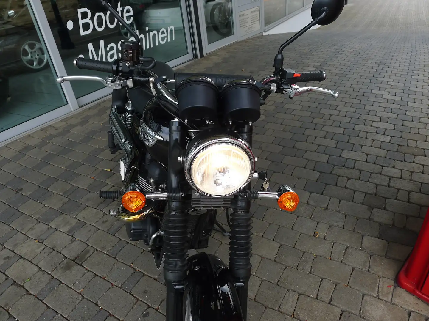 Triumph Scrambler Scrambler 900 in schwarz Czarny - 2