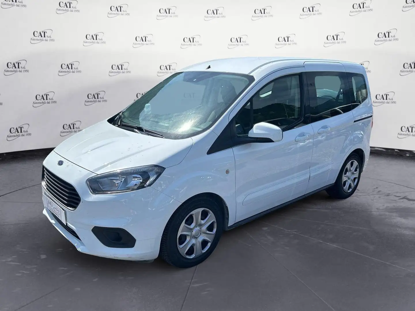 Ford Tourneo Courier 1.5 TDCI S&S Plus Bianco - 1