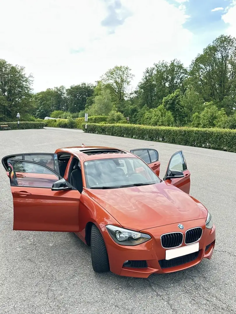 BMW 120 120d M Paket . - 1