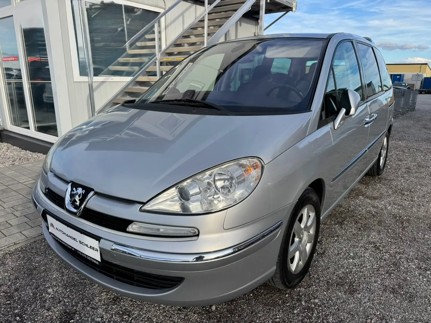 Peugeot 807 HDI 140 Grau - 1