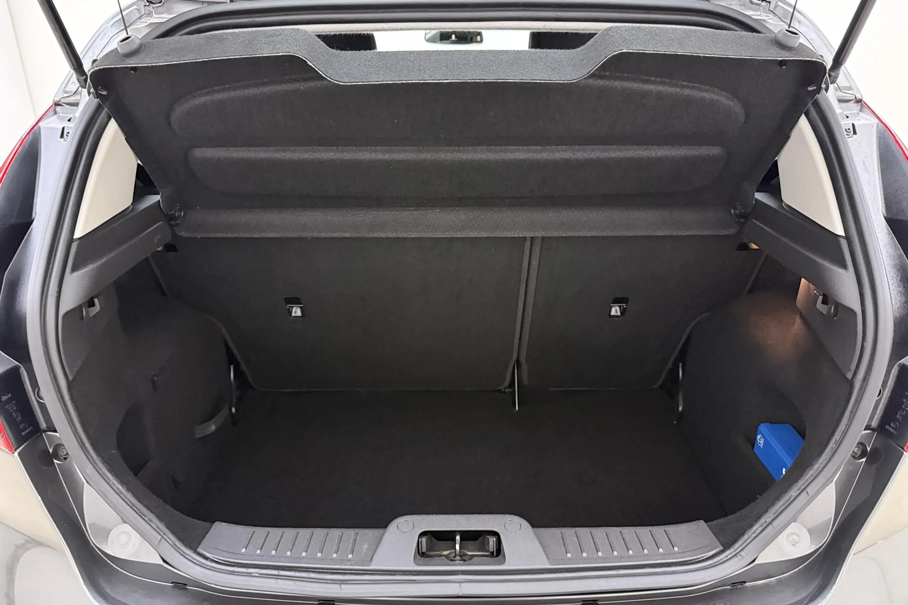 Ford Fiesta 1.0 80pk 5drs Style | Navigatie | Trekhaak | Airco — photo 3