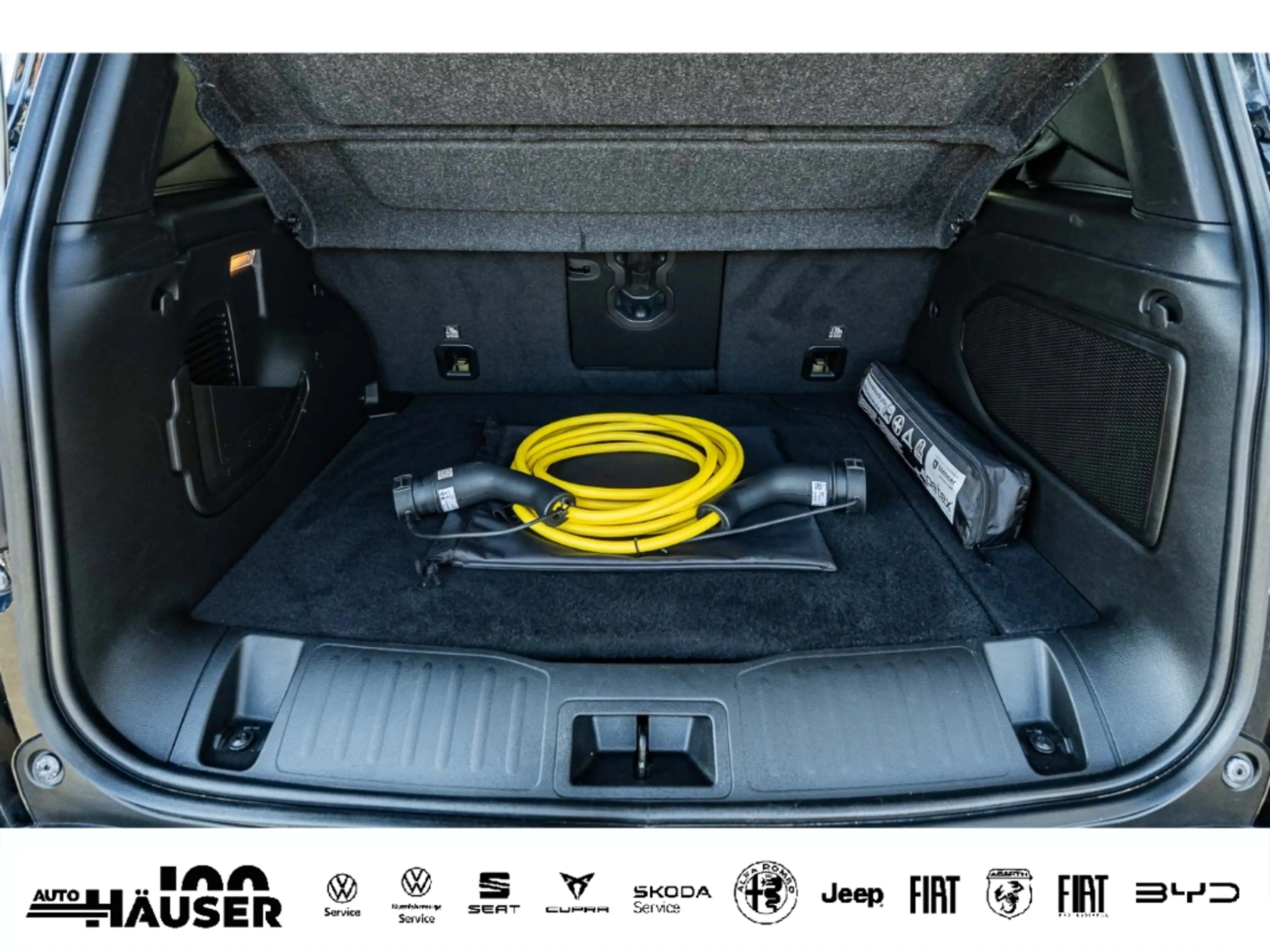 Jeep Renegade PHEV 4xe MY23 HIGH Upland NAVI KAMERA PARK LED SIT — photo 10