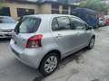 Toyota Yaris Sol*1.Hand*Klima*Euro 4*Nur 60tkm gelaufen* Grau - thumbnail 4