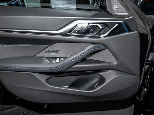 BMW 4 Series view 12