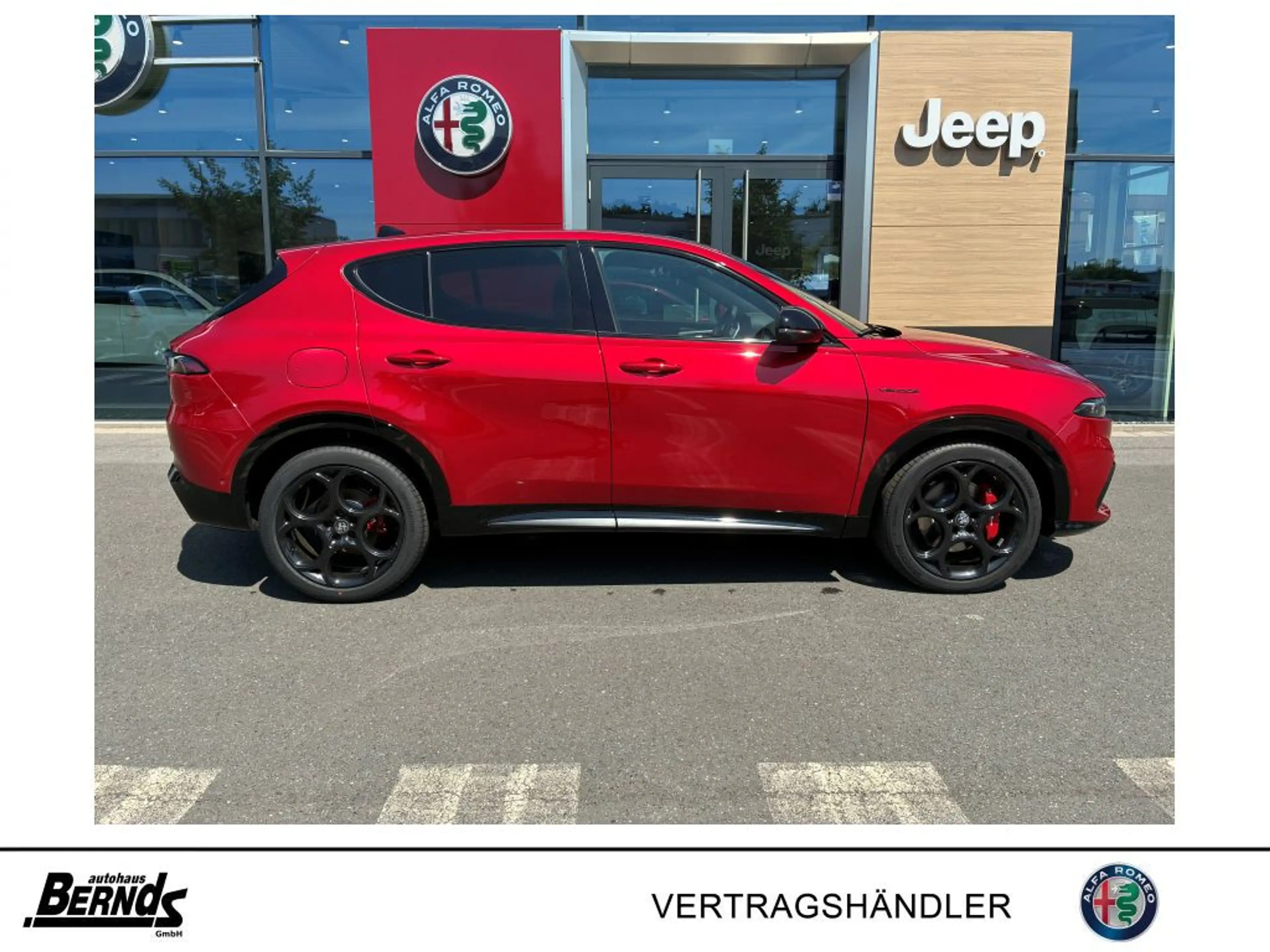 Alfa Romeo Tonale 1.5 Hybrid Veloce TECHNOLOGIE-P. GLASDACH METALLIC — photo 12