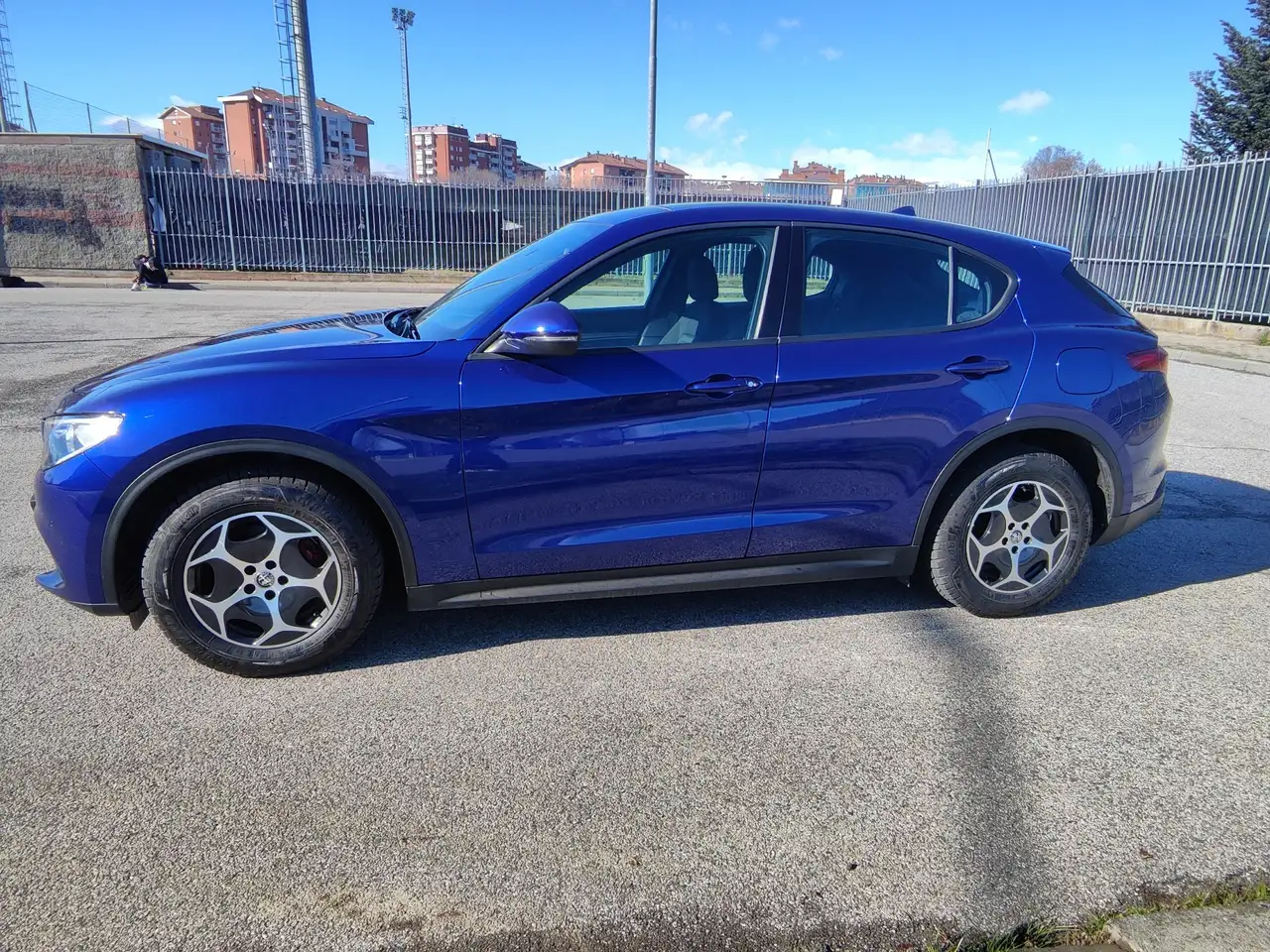 Alfa Romeo Stelvio 2022 — фото 9
