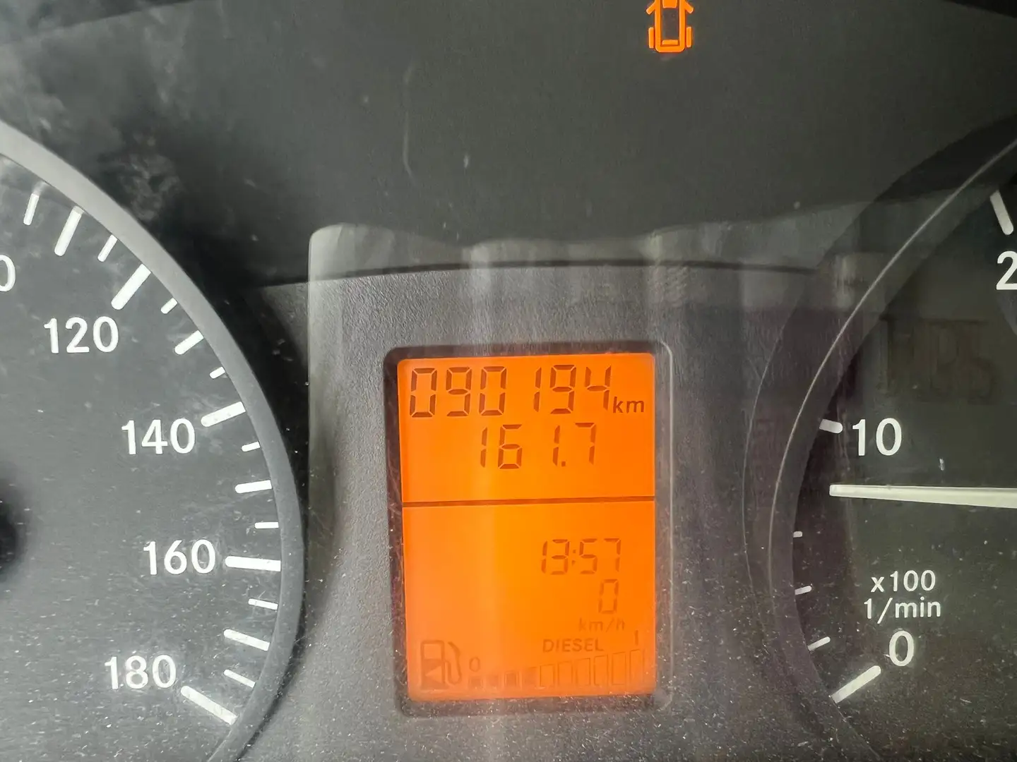 Mercedes-Benz Sprinter 316 CDI (BlueTec) 4x4 906.635 Schwarz - 2
