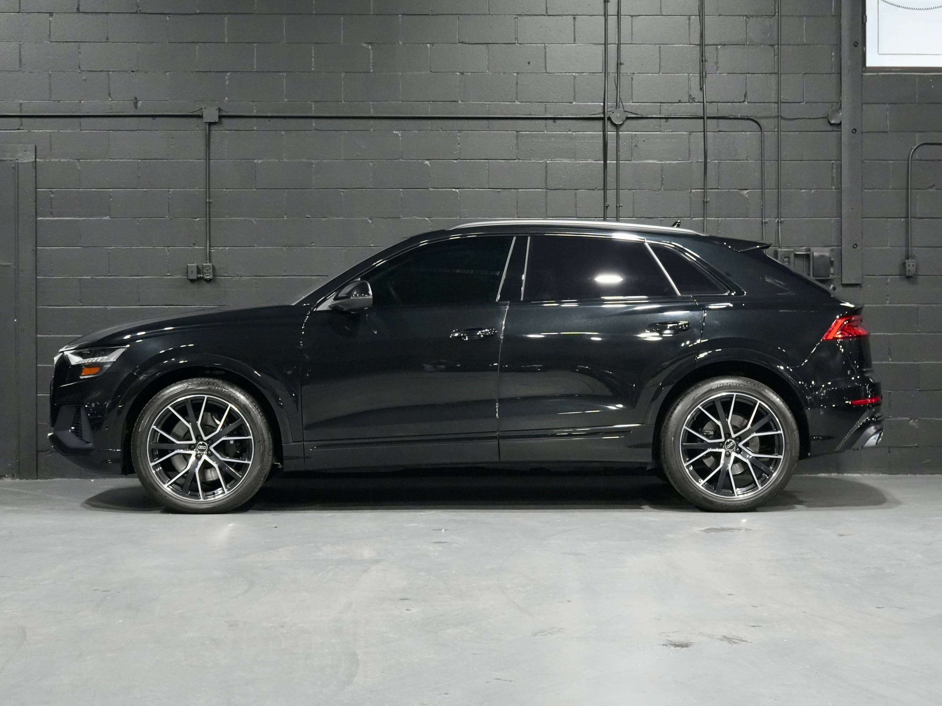 2022 Audi SQ8