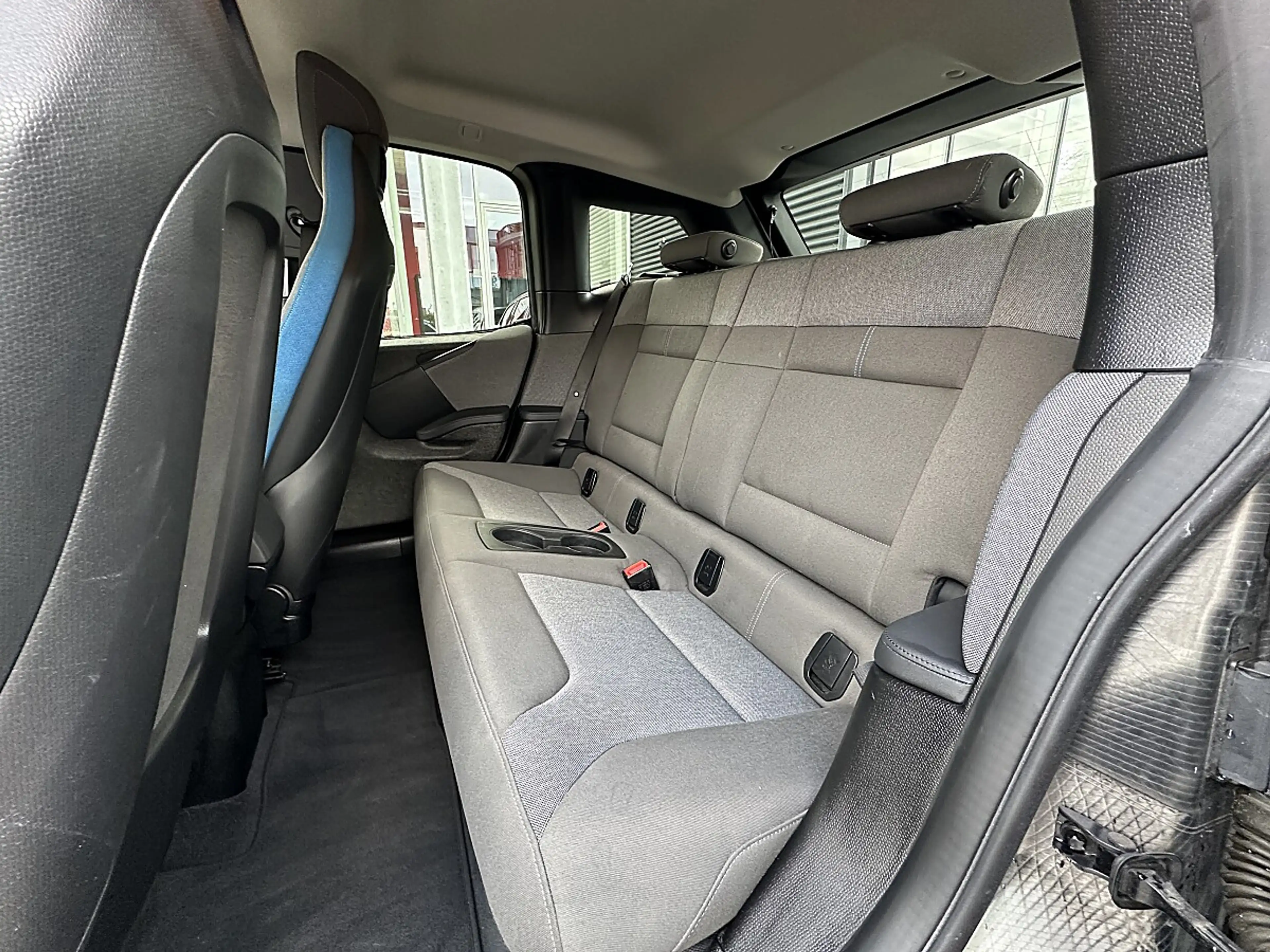 BMW i3 94 Ah / Wärmepumpe / Navi / SZH / RFK / — photo 13