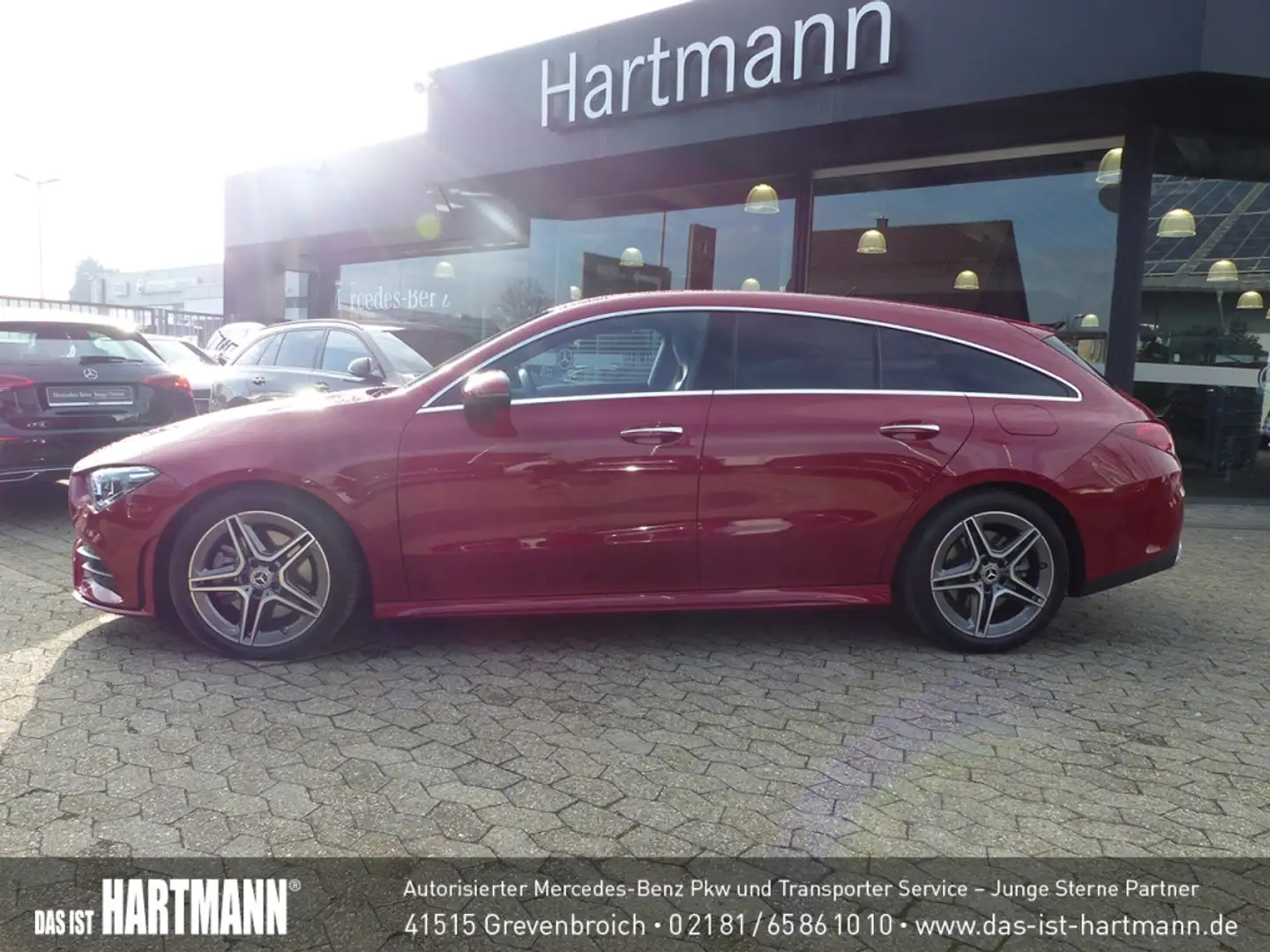 Mercedes-Benz CLA 250 4M SB AMG+MBUX+RF-KAM+KEYLESS+AMBI+LED S Rot - 2