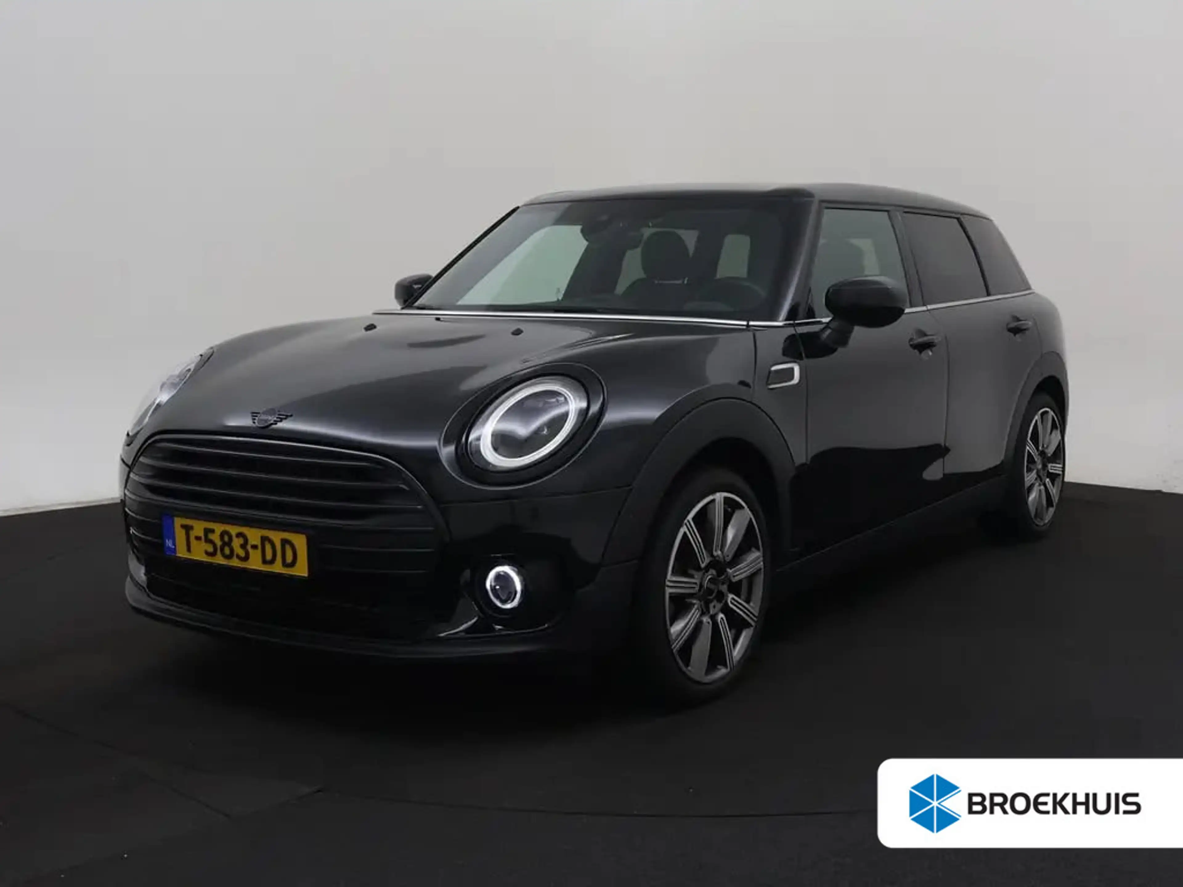 MINI Cooper Clubman 1.5 Yours | Cruise control | Keyless entry | Led k